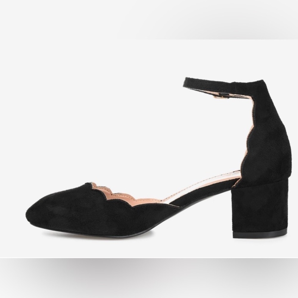 NEW Journee Collection Women’s Edna Suede Pump Size 5.5W - Picture 2 of 11